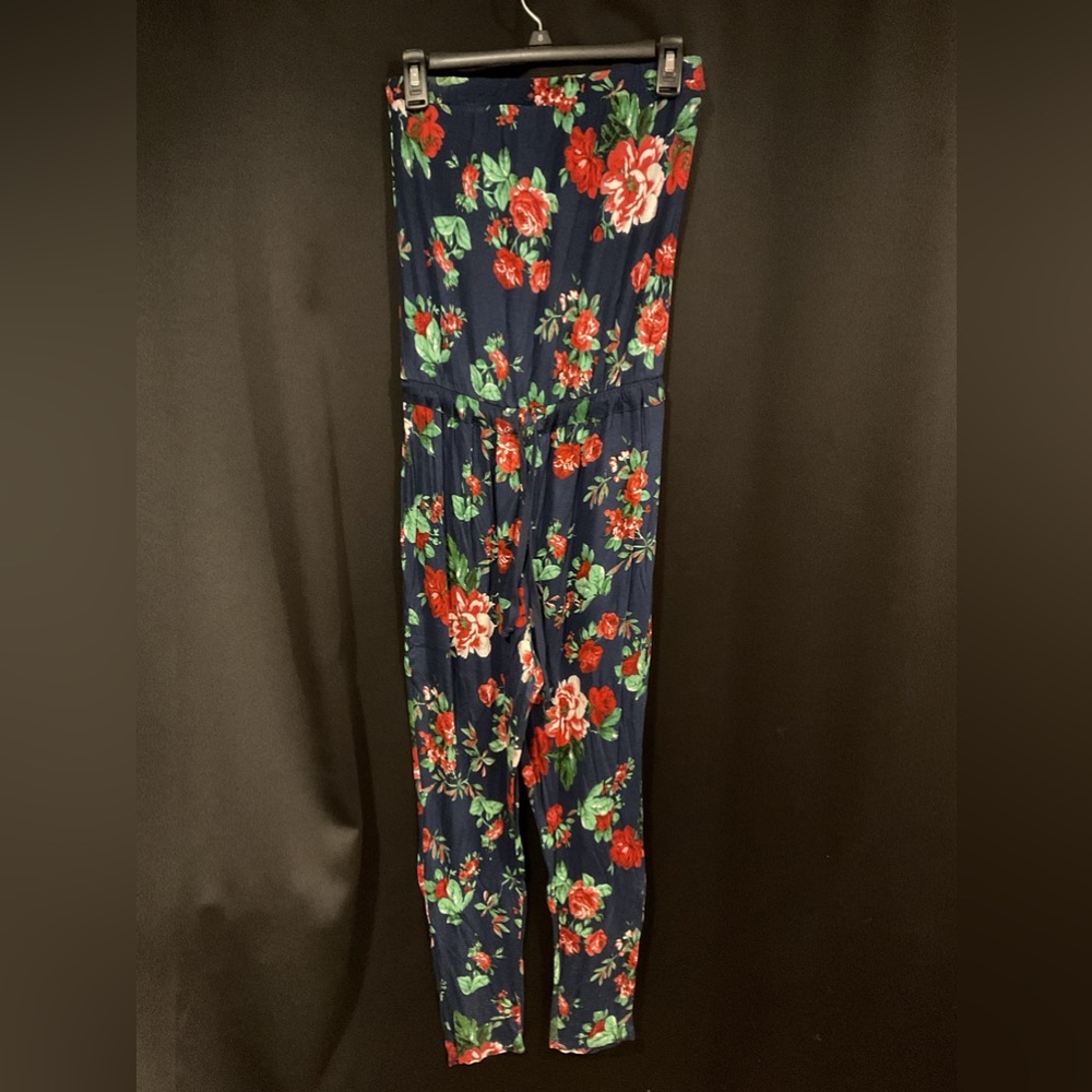 Floral strapless jumpsuit